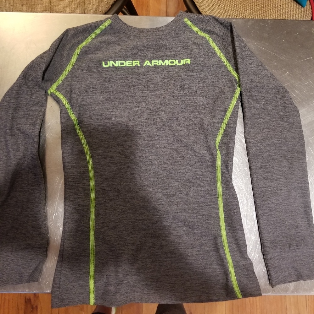 Boys Under Amour Long Sleeve Shirt
